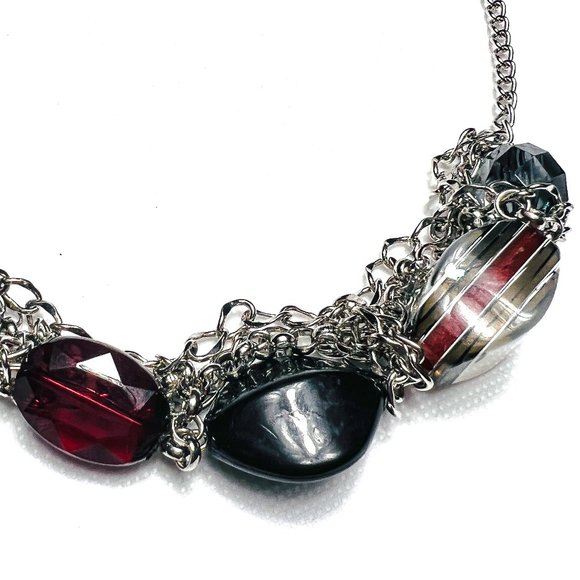 Chain and Bead Statement Necklace - Picture 2 of 3